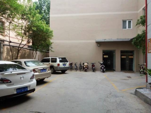Jinjiang Inn Select Jinan Baotuquan Bagian luar foto